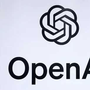 時事通信の記事画像（白背景のOpenAIロゴ）